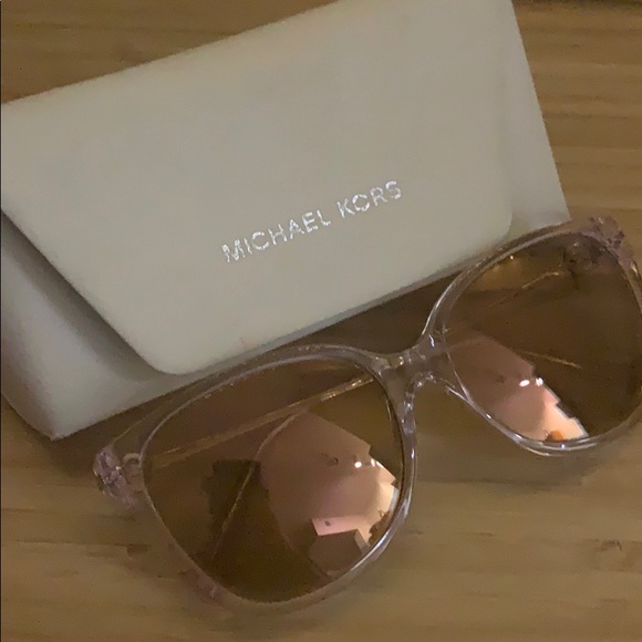 Michael Kors Accessories - MICHAEL KORS SUNNIES